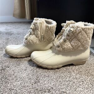 Women's Sperry Winter Boots